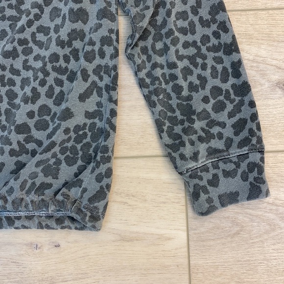 Sundry | Leopard Drawstring Hoodie‎ | Popover Sweatshirt - Picture 5 of 14